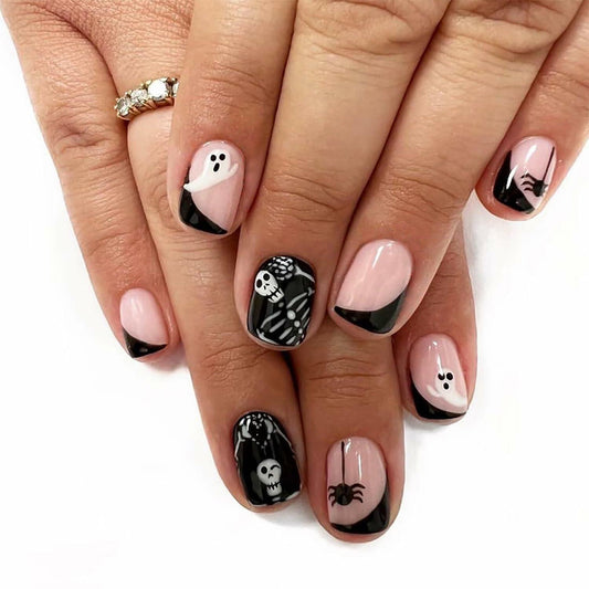 24Pcs French Tip Press On Nails Short Square Ghost Spider Halloween Design