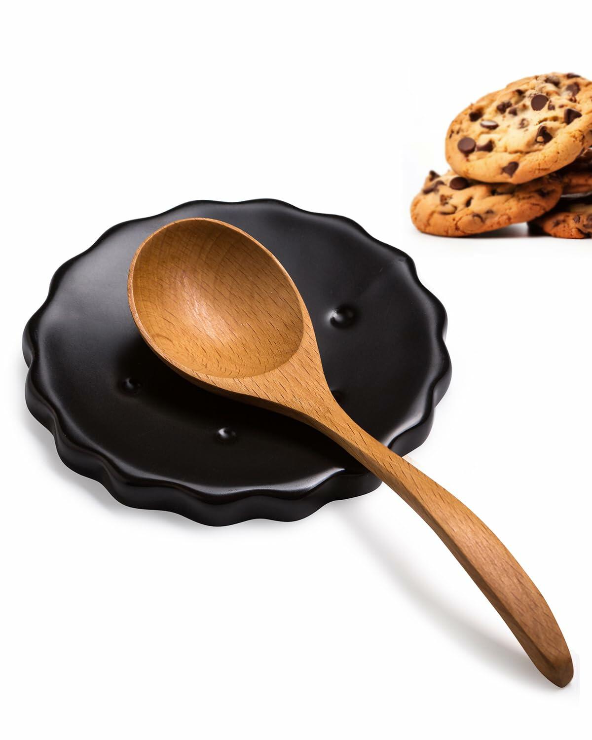 Black 5 Inch Cracker-Shaped Spoon Rest Heat-Resistant Kitchen Accessory