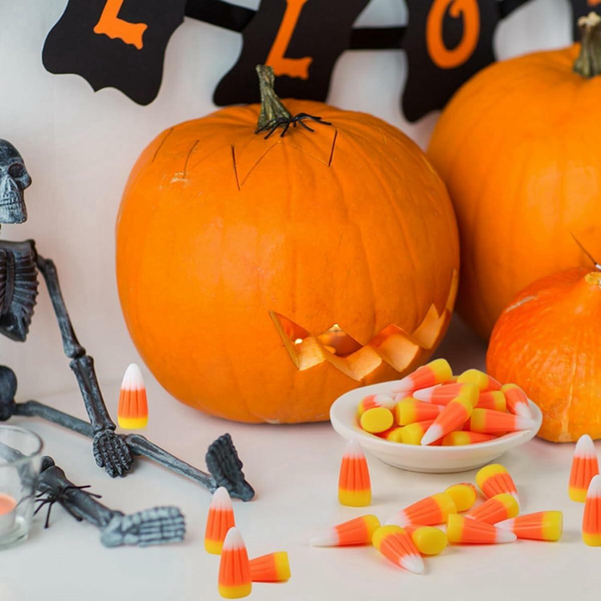 M2cbridge Halloween Resin Candy Corn Mini 3D with Eyepin 60pcs