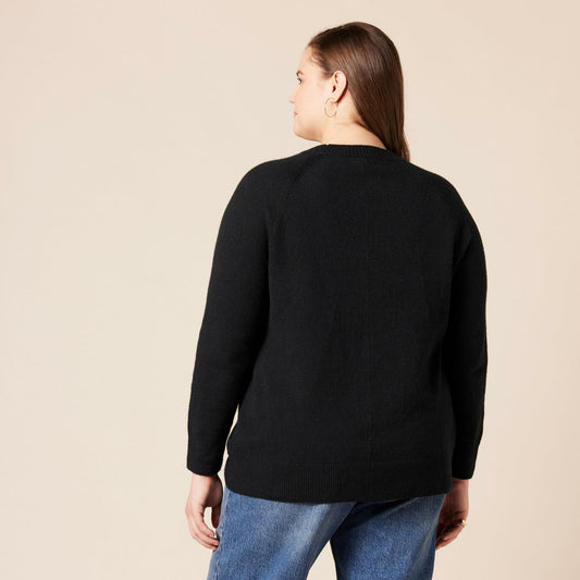 Amazon Essentials Women's Crewneck Sweater Classic Fit Soft Touch Black Size 2X