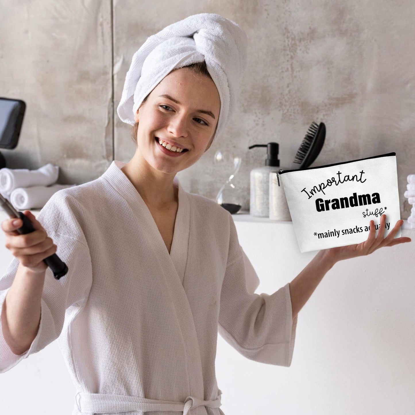 Gigi Gifts Makeup Cosmetic Bag for Grandma Women Best Gigi Ever - C08