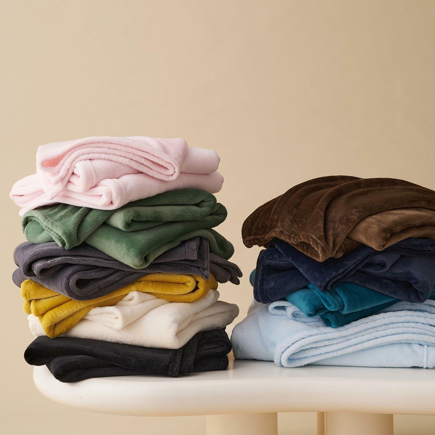 CozyLux Fleece Bed Blanket Twin 60x80 Black 300GSM Soft Plush Microfiber