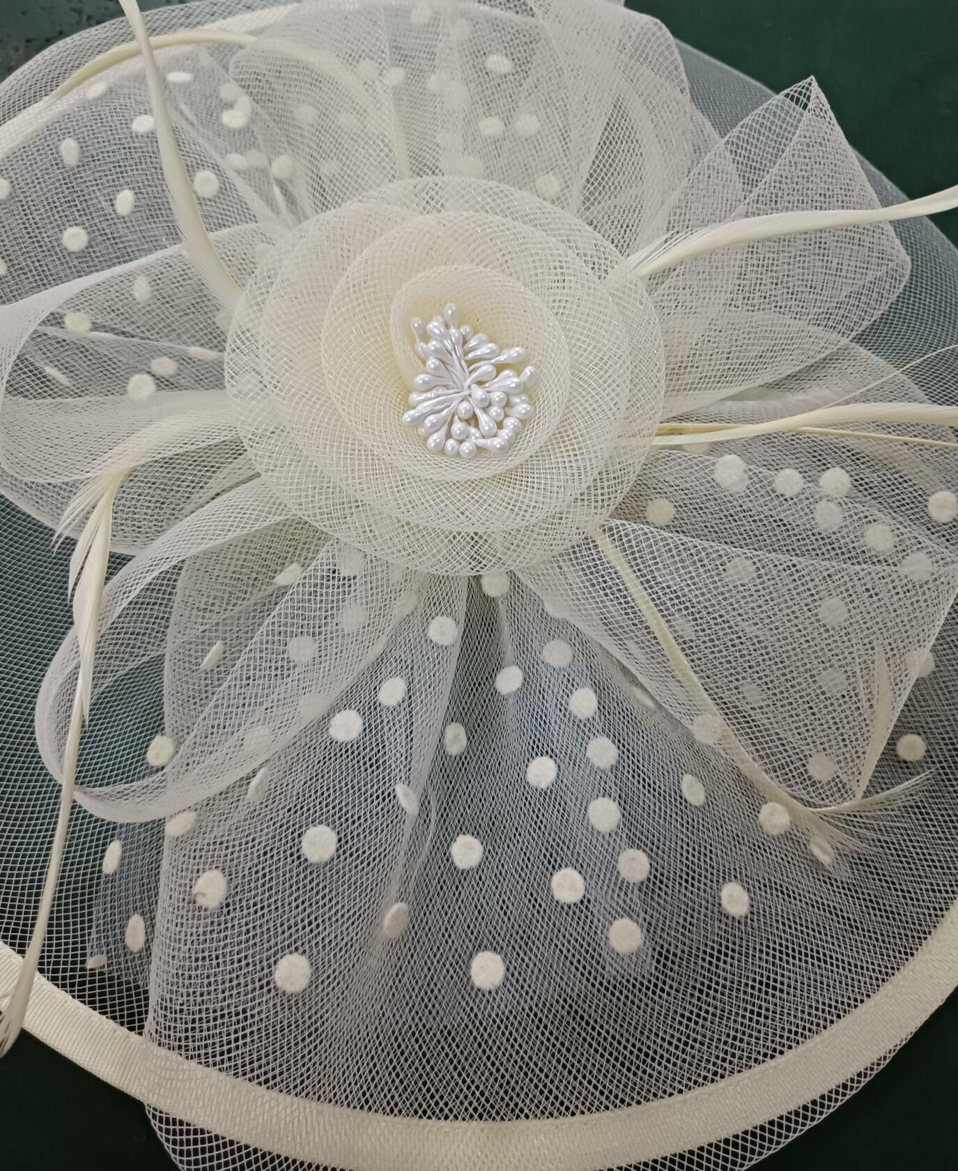 Dodheah Fascinators Hat Women Tea Party Derby Wedding Beige Headband Clip