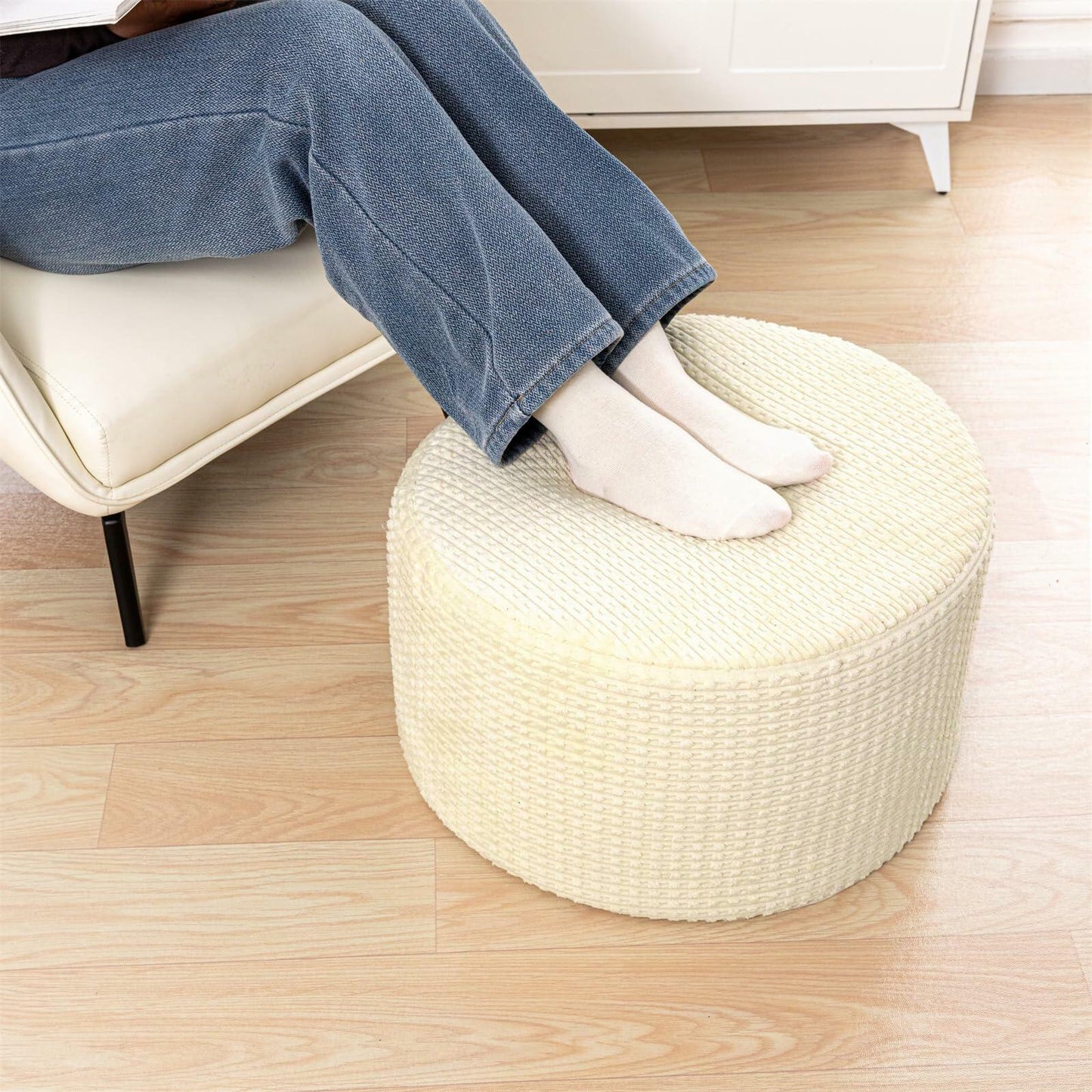 Asuprui Round Ottoman Pouf Foot Stool Faux Fur 20x20x14 Cream