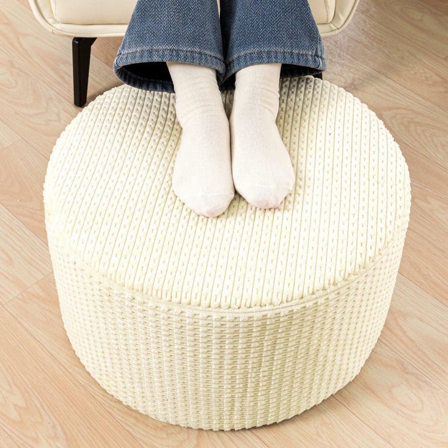 Asuprui Round Ottoman Pouf Foot Stool Faux Fur 20x20x14 Cream