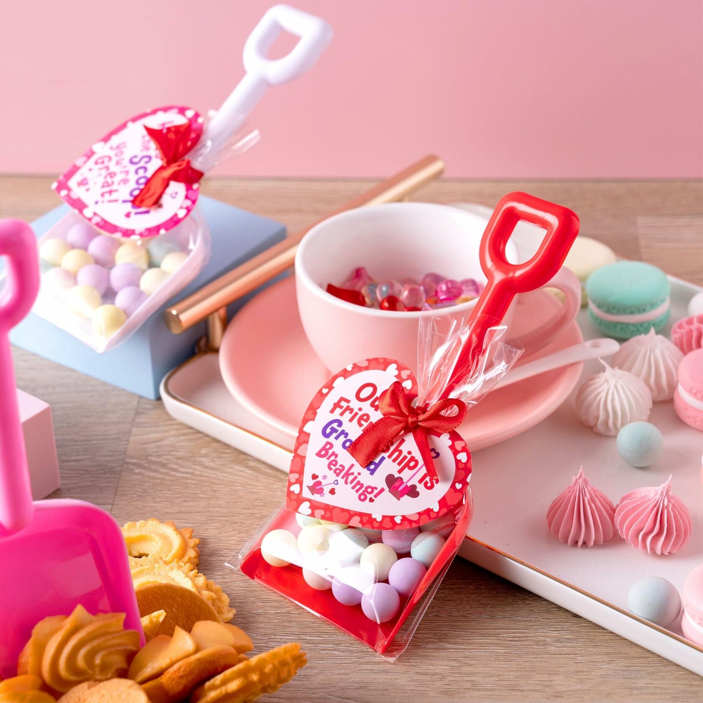 JOYIN 28 Plastic Toy Shovels Pink Red White Kids Party Favor Valentines