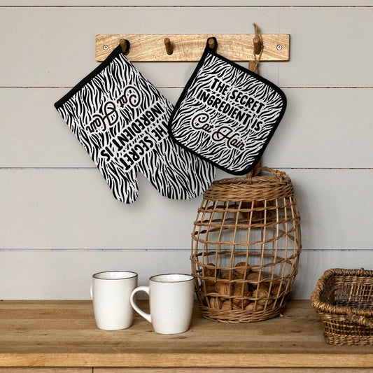 Qeheb Cat Hair Oven Mitts Heat Resistant Kitchen Cooking Gloves