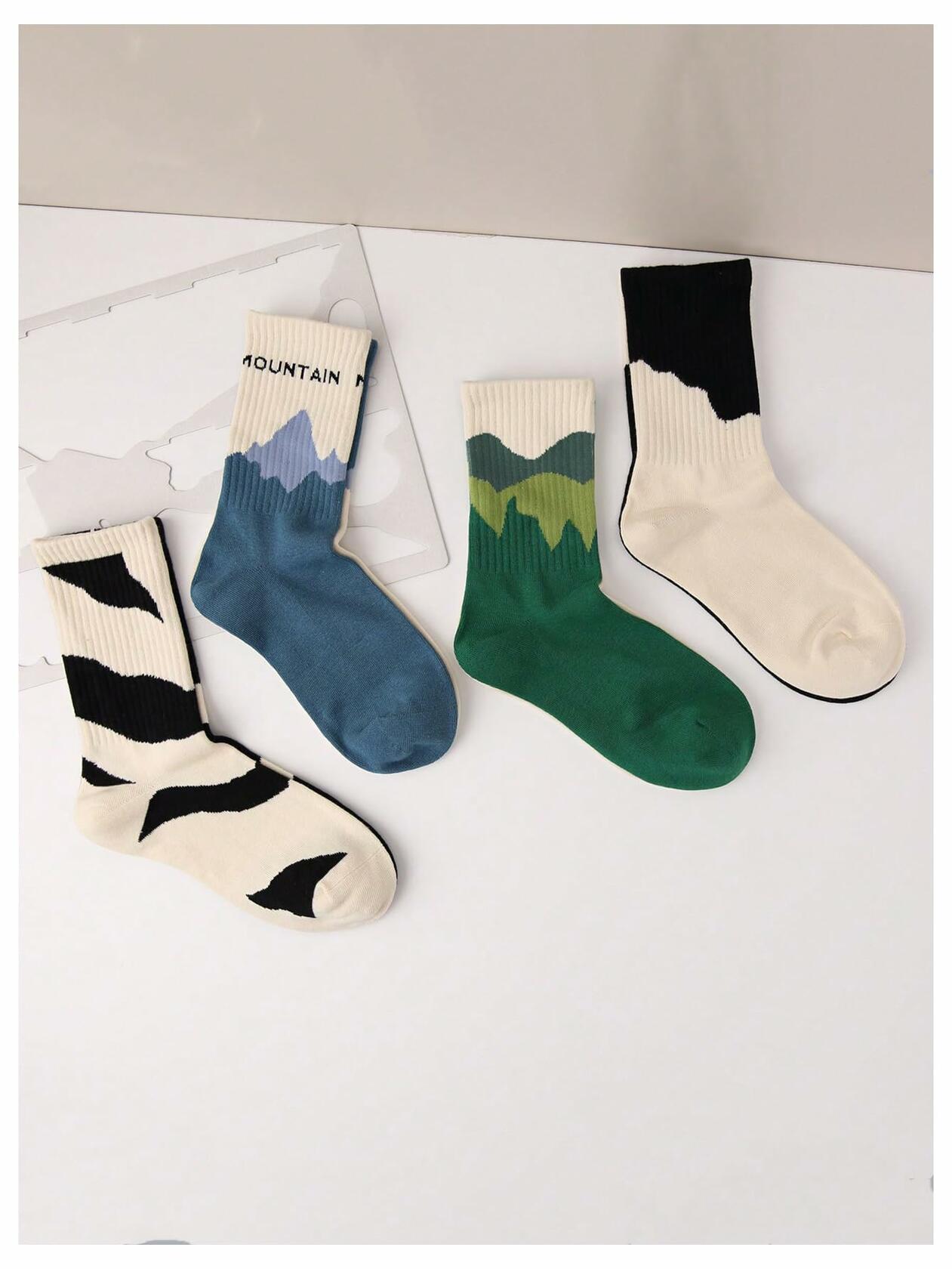 SHENHE Men's 4 Pairs Patterned Graphic Crew Socks Multicolor Size 39-42