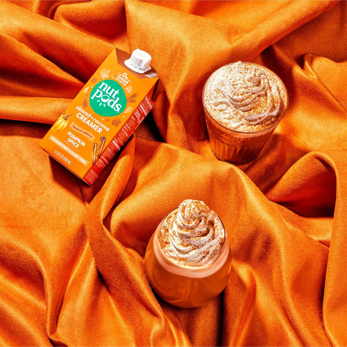BestBy06/25 nutpods Pumpkin Spice Unsweetened Creamer Almond Coconut 12 Pack