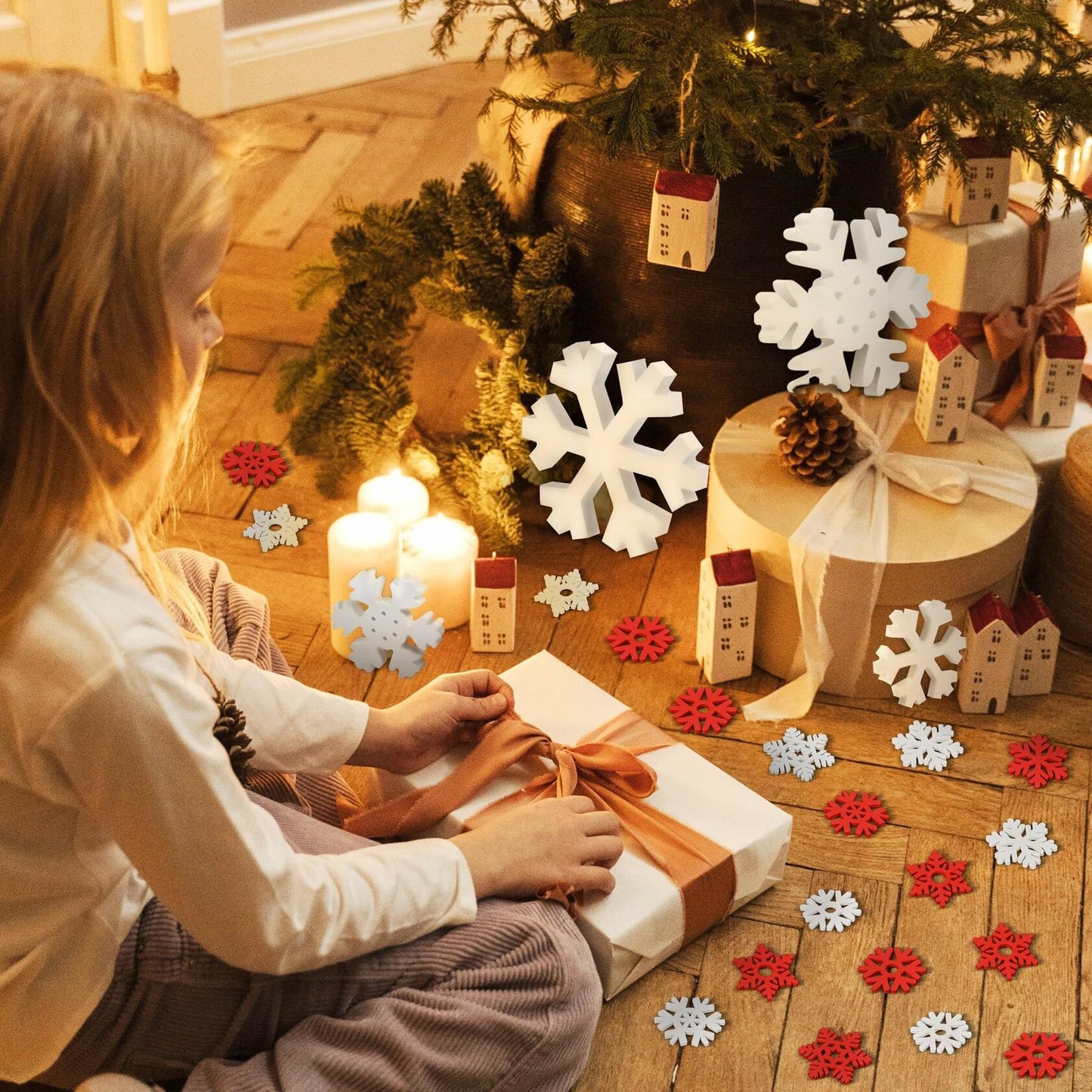 LadyRosian Wooden Snowflake Decorations 4 Pack Standing & Hanging Xmas Ornaments