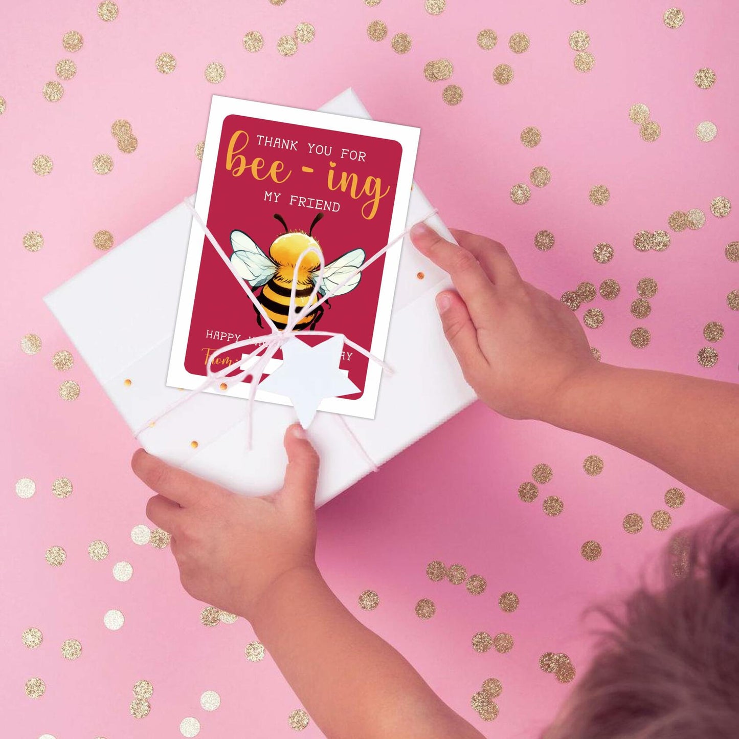 Classroom Valentine's Day Cards Bee Design 5x3.5in 30 Pack Gender Neutral