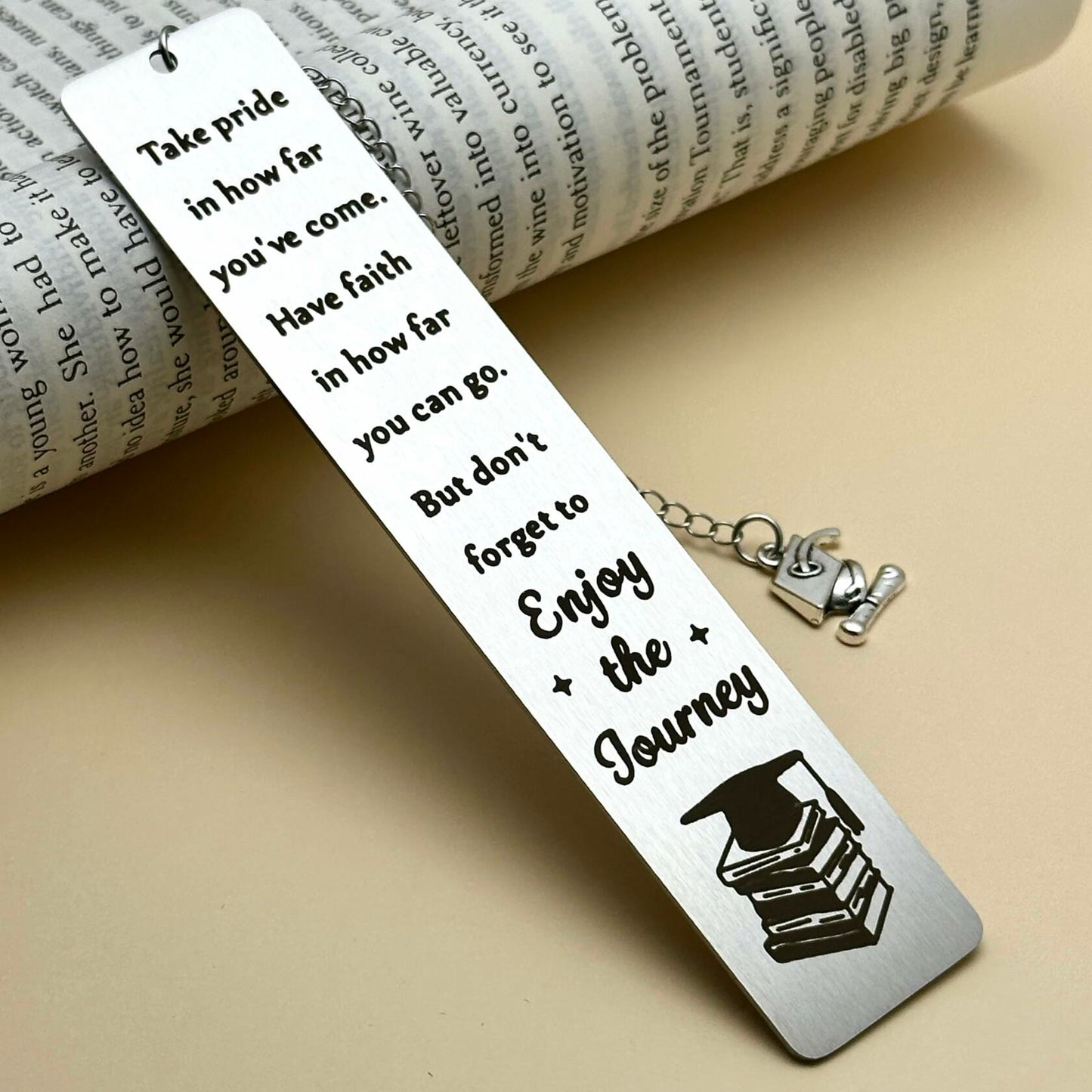 LovizoL Graduation Bookmark 2025 Silver Stainless Steel 1 Pack 1.5x5.12"