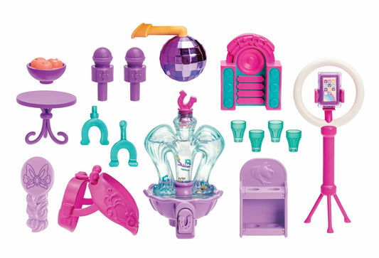 Wild Manes Perla's Clubhouse Trailer Playset Horse Toy 25+ Features