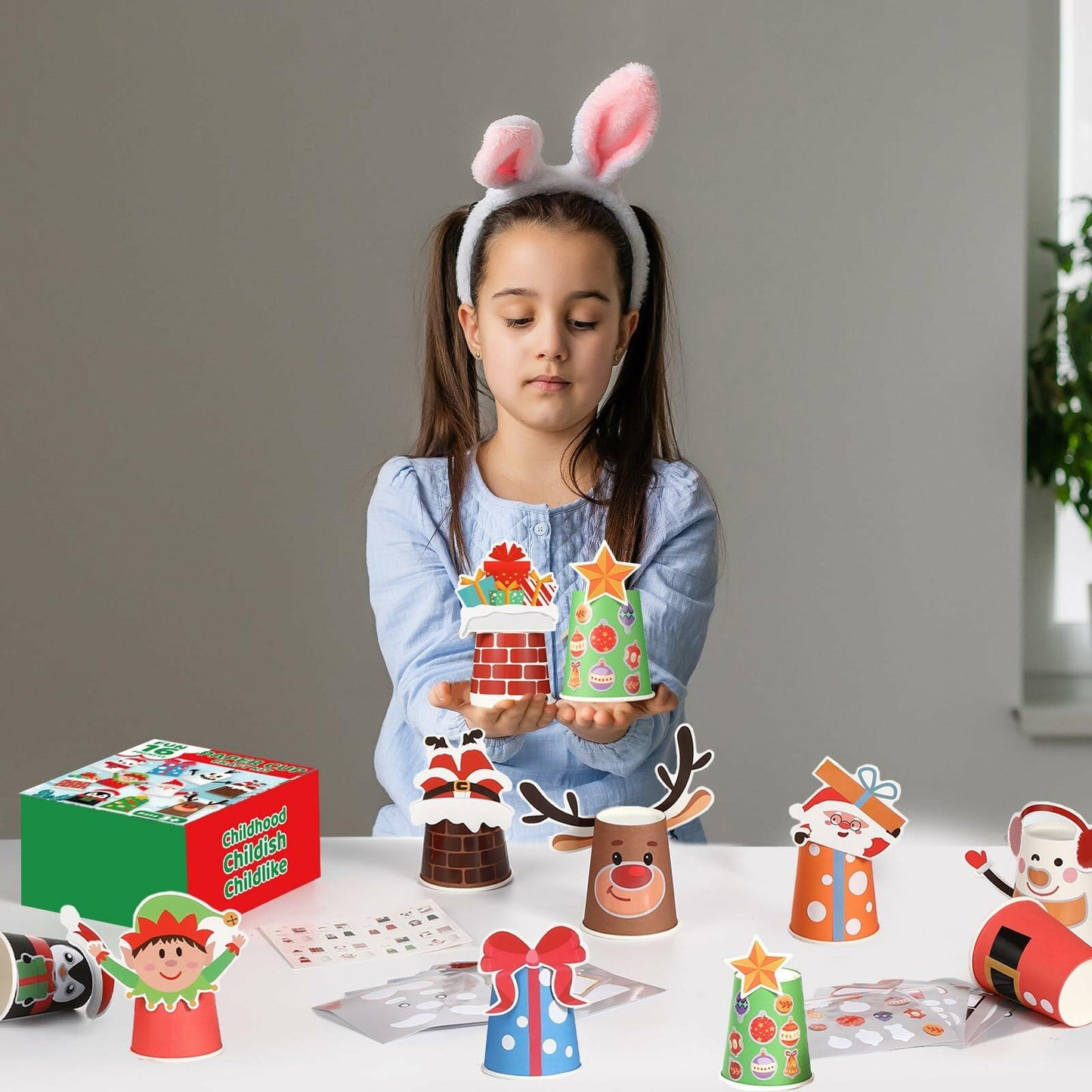 ZOIIWA Christmas Craft DIY Kit 16 Pack Paper Cups Xmas Holiday Supplies