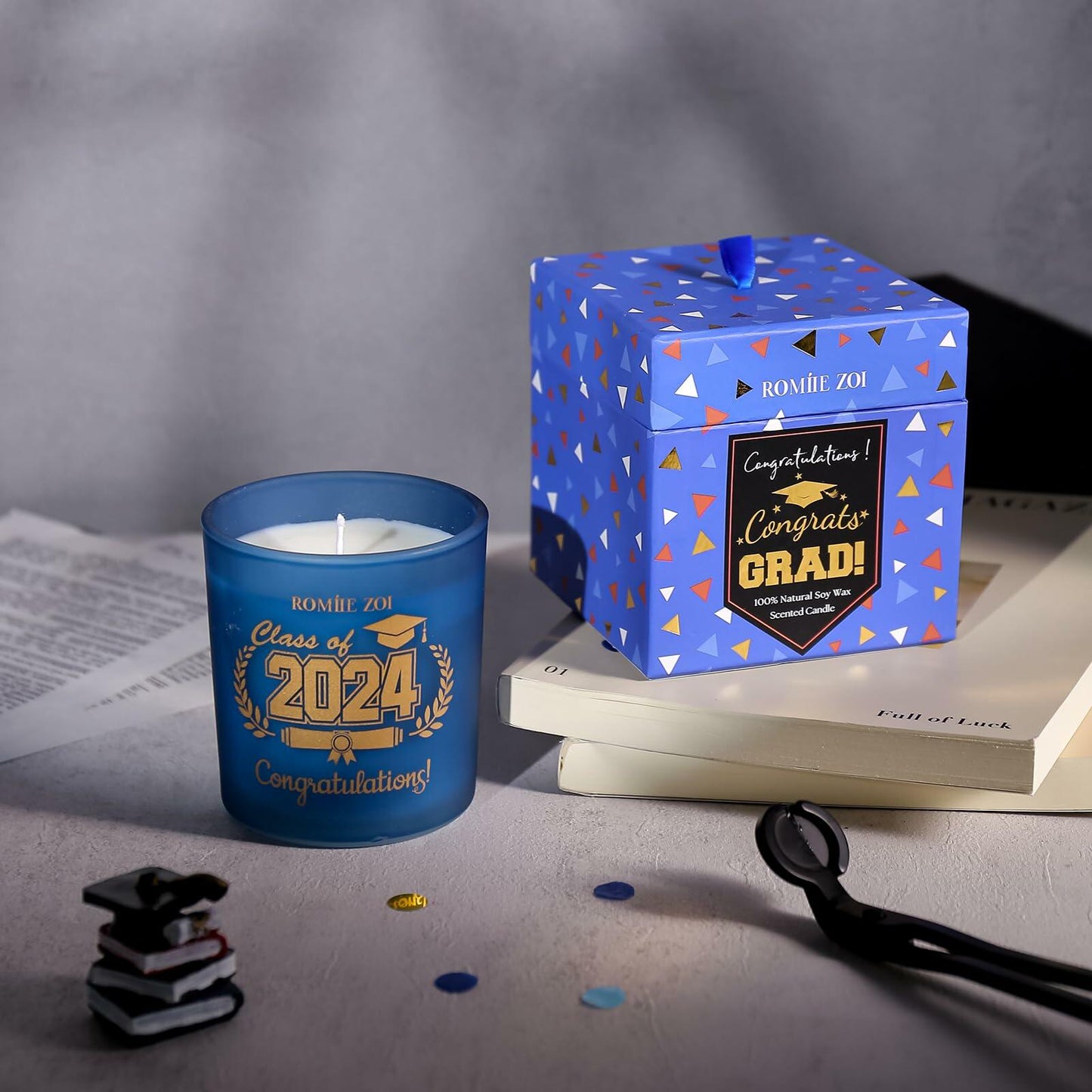ROMIIE ZOI Graduation Celebration Sandalwood Soy Wax Candle 6oz