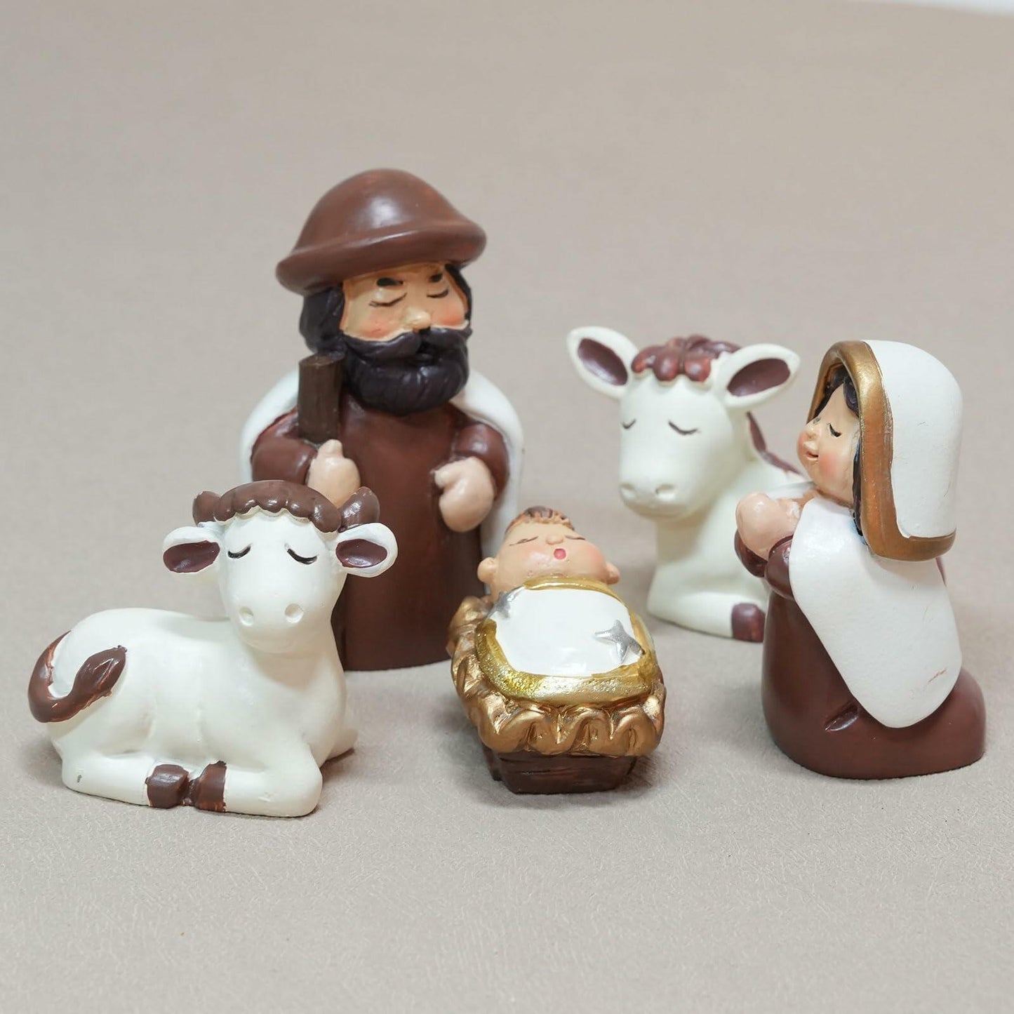 WANCHIY Nativity Set 13 Pieces Indoor Christmas Decoration Cute Manger