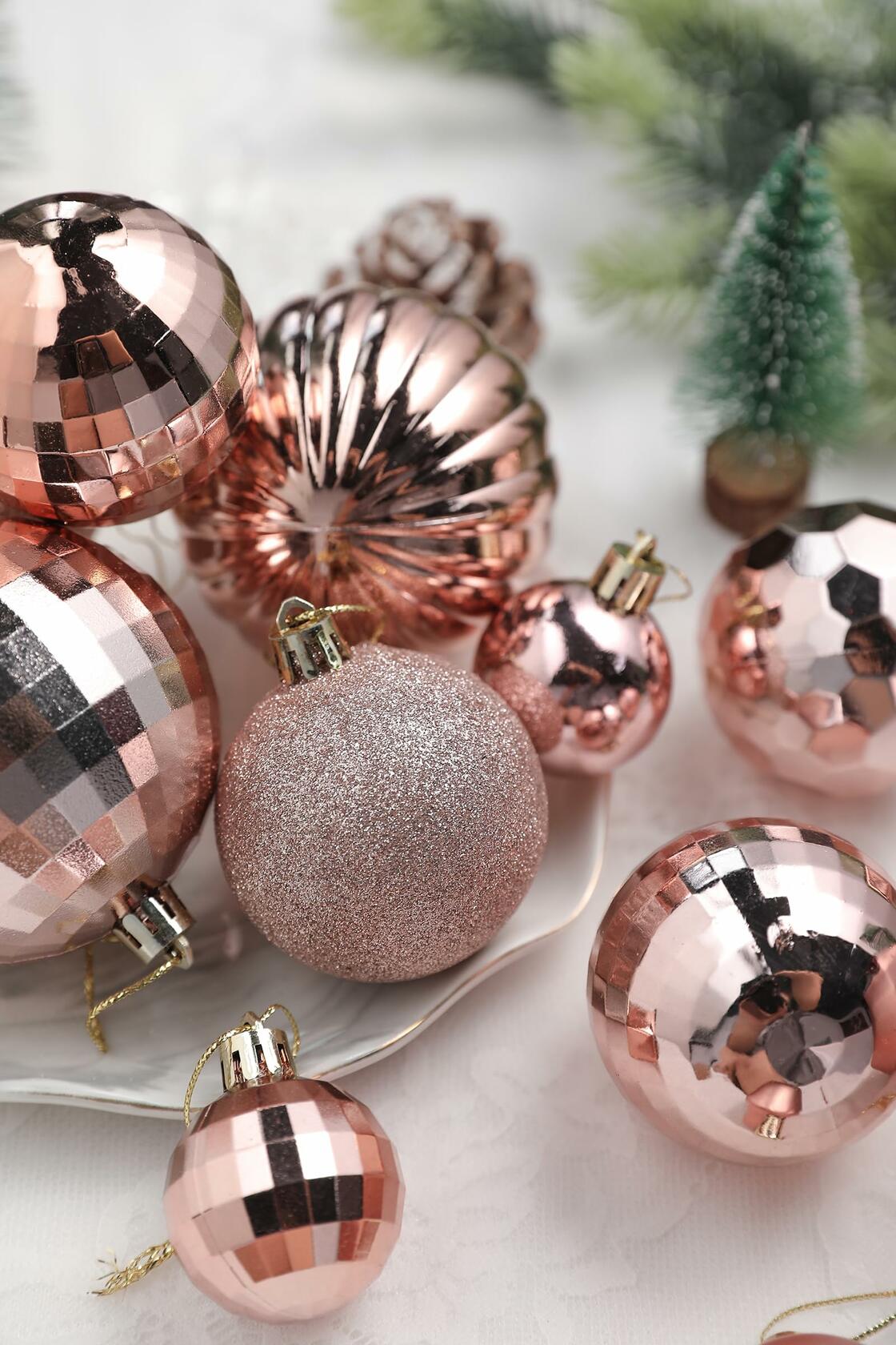 YiYunFloral Christmas Ball Ornaments 36pcs 6 Styles 3 Sizes Rose Gold