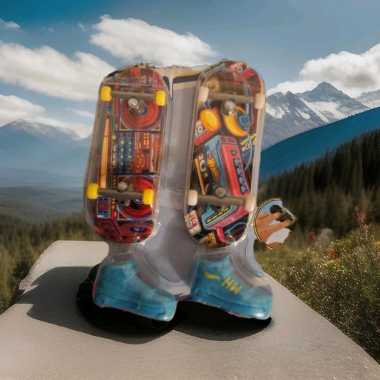 Hot Wheels Skate Finger Skateboards w/ shoes Booyah Boombox & Cool Cassette