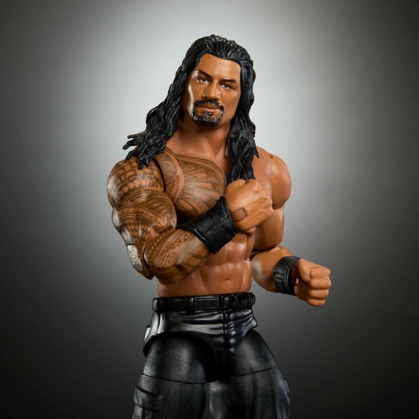 Mattel WWE Elite Roman Reigns 6-inch Action Figure 25 Points Articulation