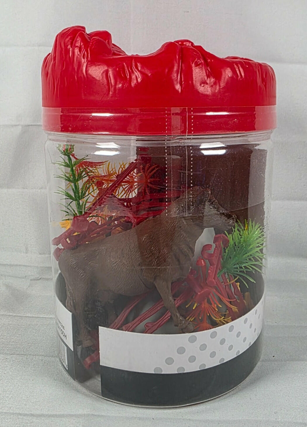 Fun Bucket Farm Animals Toy Planet 31 Pieces Multicolor China Made