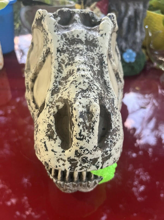 MGA Entertainment Grossmos Flying Dino Assortment Interactive Green Ages 5-7