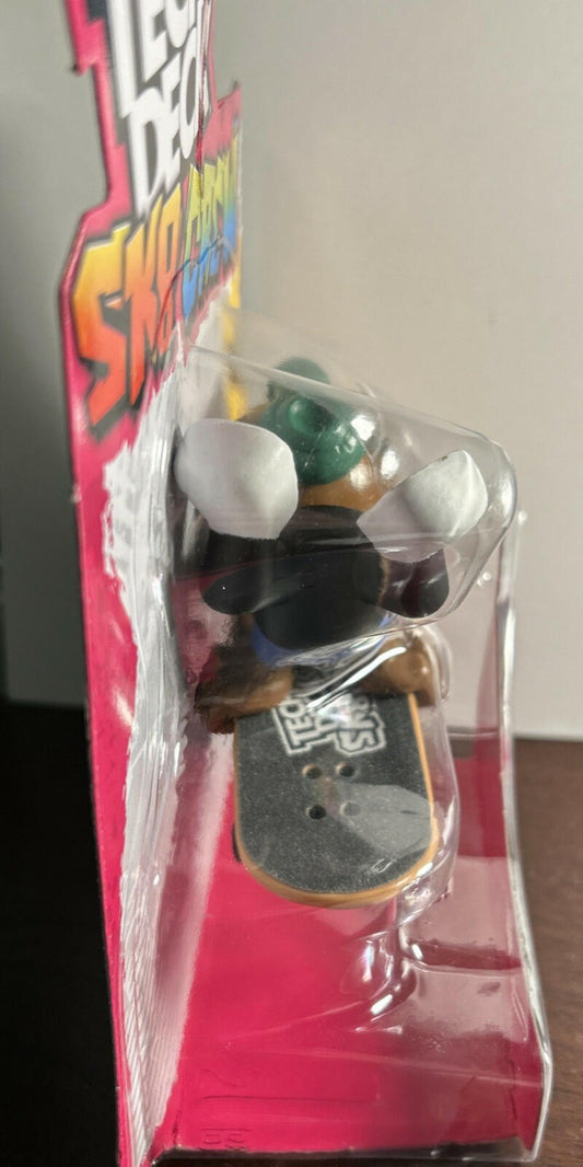 Tech Deck Sk8 Crew Single Pack Series 1 Shred Green Plastic Figure