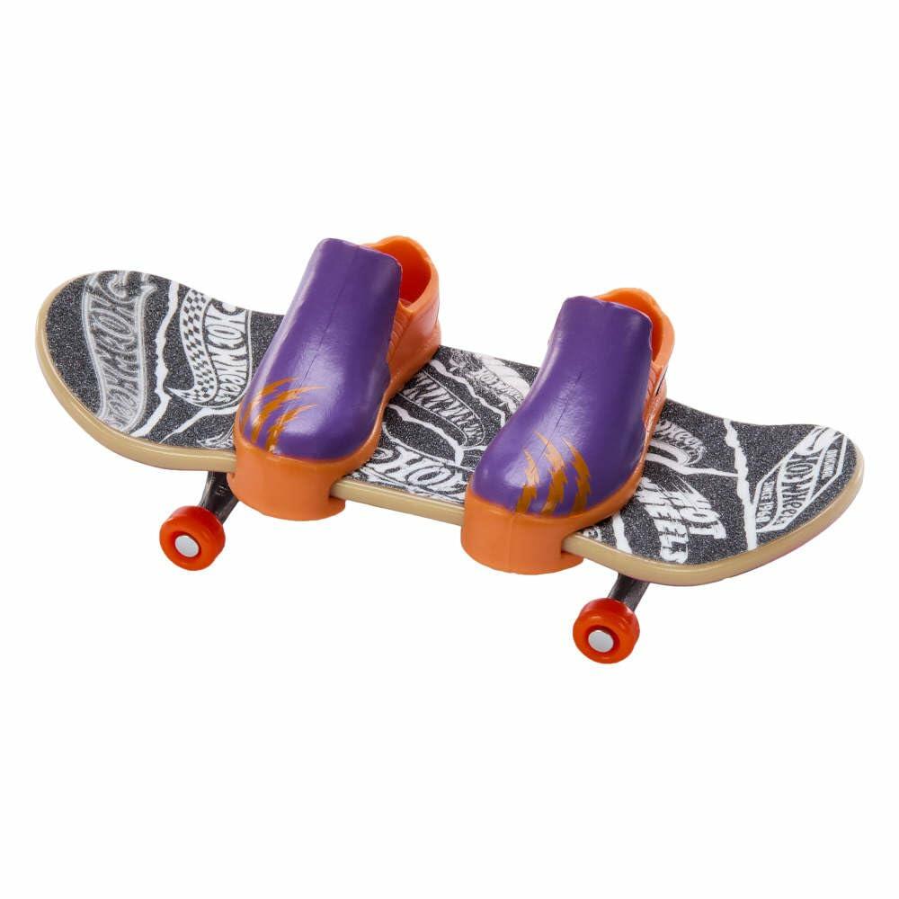 Hot Wheels Finger Skateboard Playset Brand Mattel Kids Toy