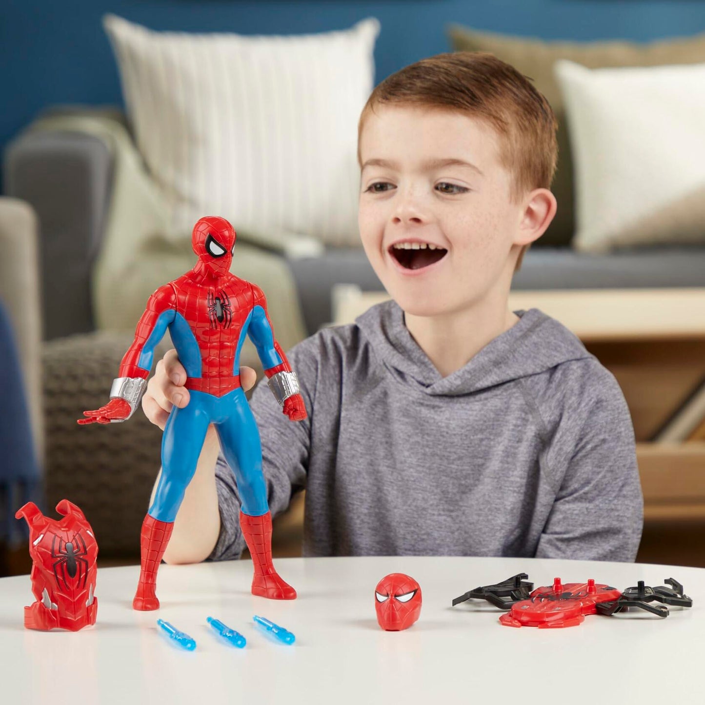 Marvel Spider-Man Thwip Blast Action Figure Red Plastic 11-Inch