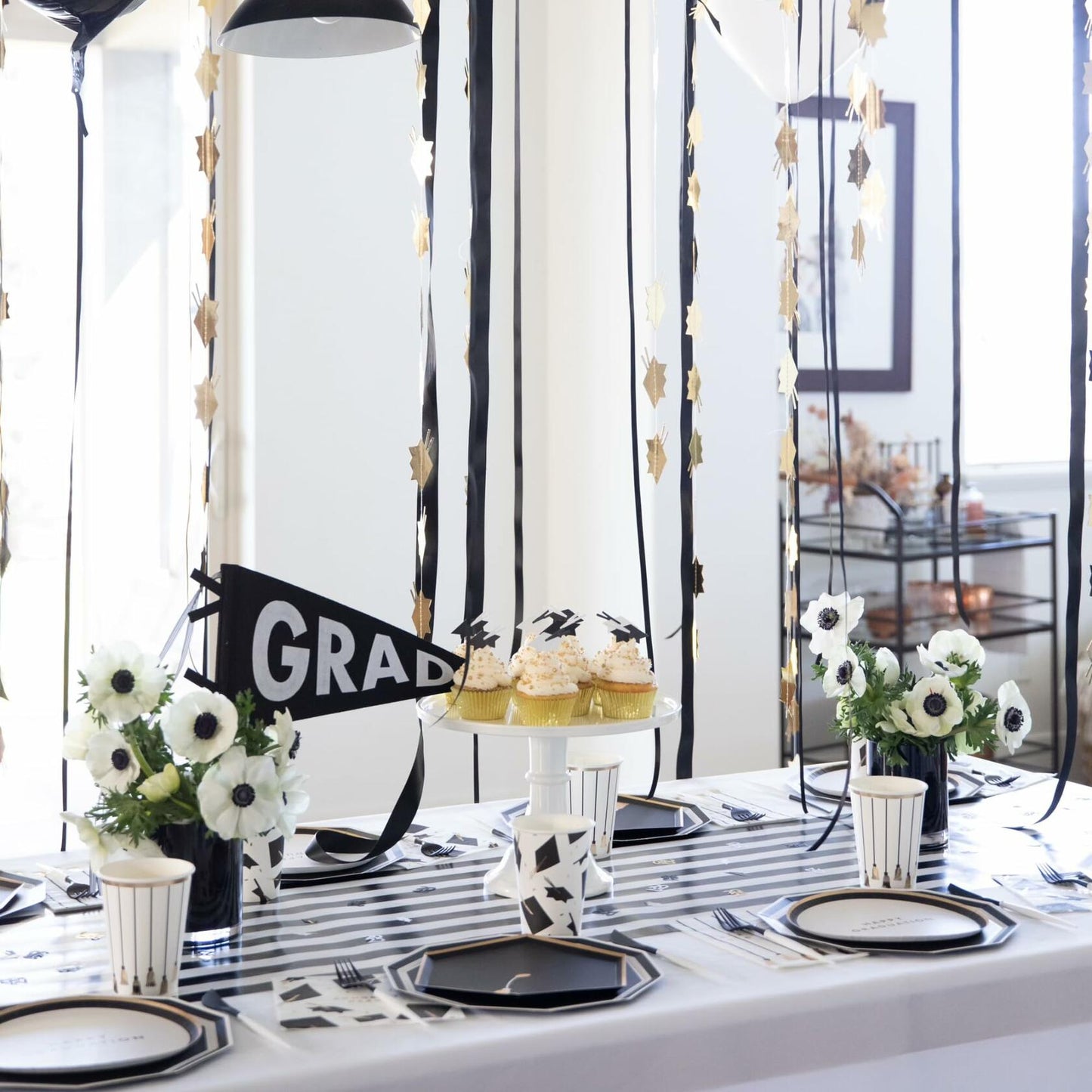 Bonjour Fête Disposable Black & White Table Runner 16x120 Pack of 1