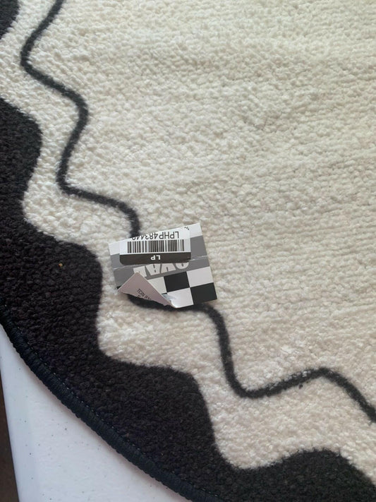 Mohawk Home Black White Oval Indoor Rug 24x36 Diamond Pattern