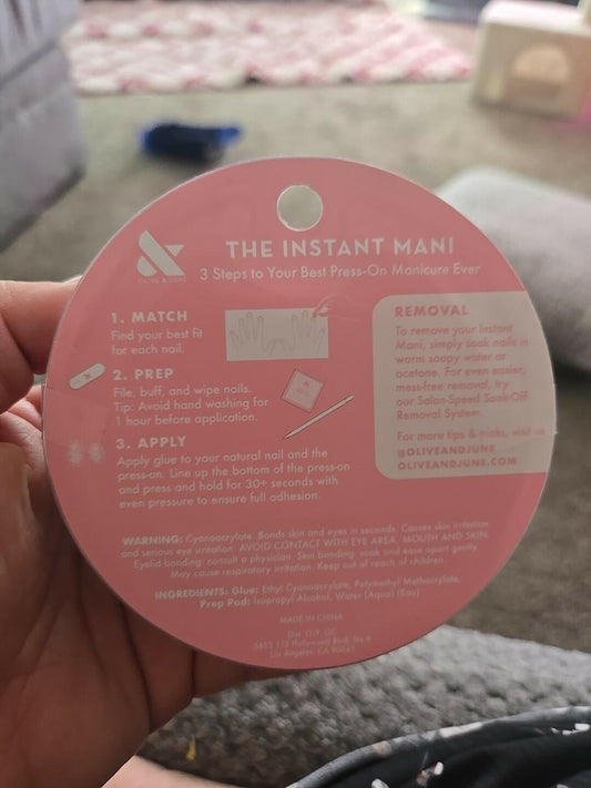 Olive & June Press-On Nails Squoval Multicolor Perfect Serve 42 Ct