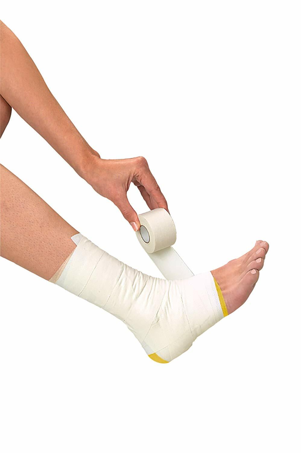 MUELLER Sports Medicine All-Purpose Taping Kit All-In-One Fast Effective