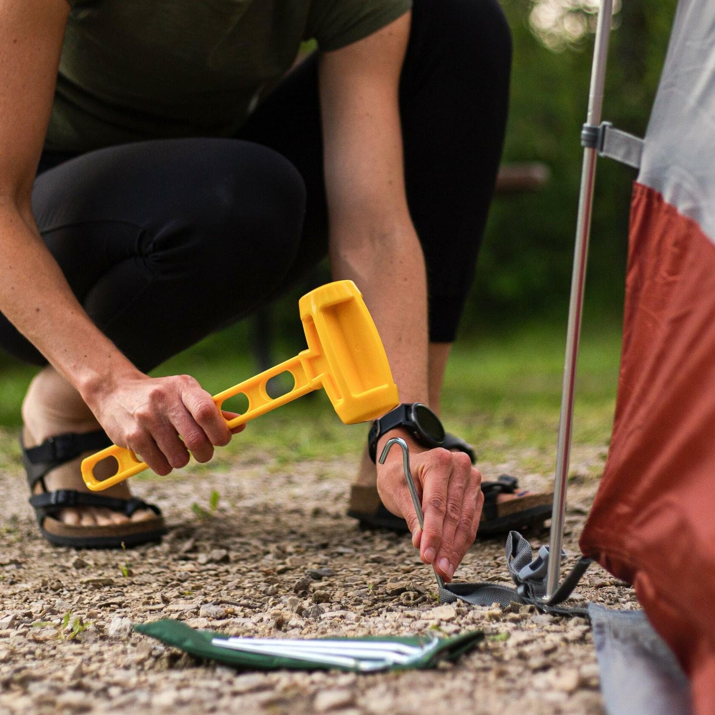 Coghlan's Steel Tent Pegs 7" 5mm Rust-Resistant Hook Top 4-Pack