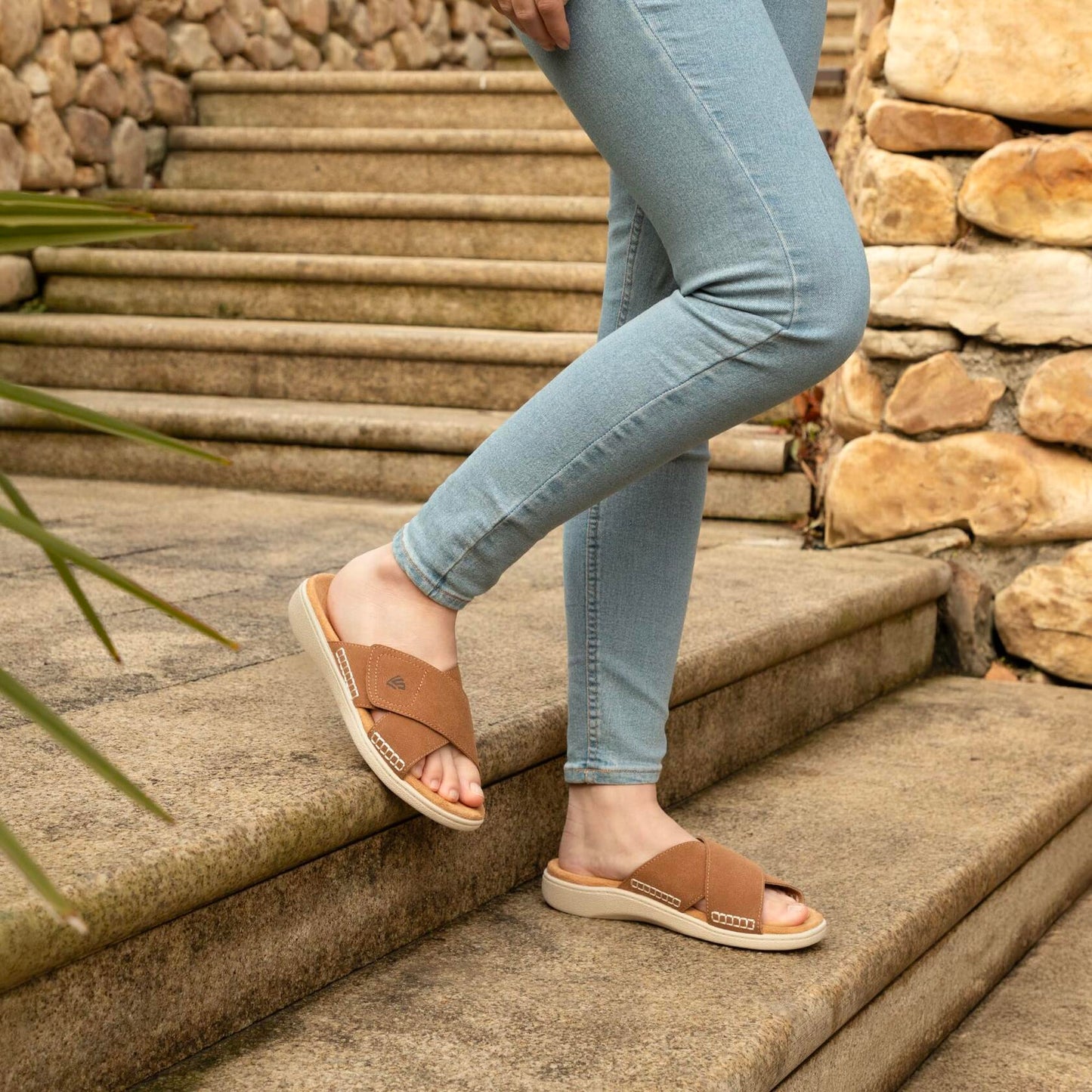 LazyStep Women’s Adjustable Cross Sandals Arch Support Tan Size 8