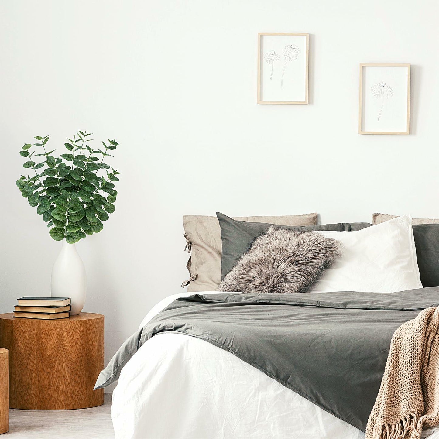 FOREST PRINCE Artificial Eucalyptus Stems 25" Green 2 PCS Silk Decor