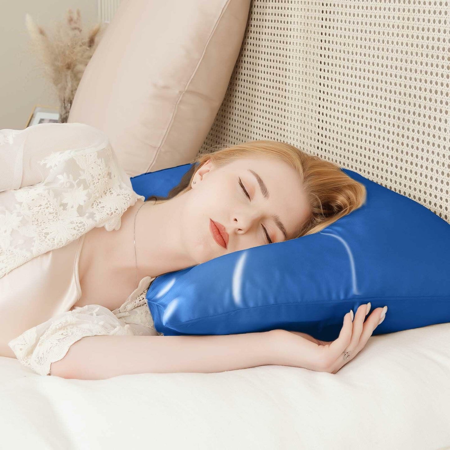 Momelo 100% Pure Mulberry Silk Pillowcase Cooling Zipper Gem Blue 1Pc Size Queen