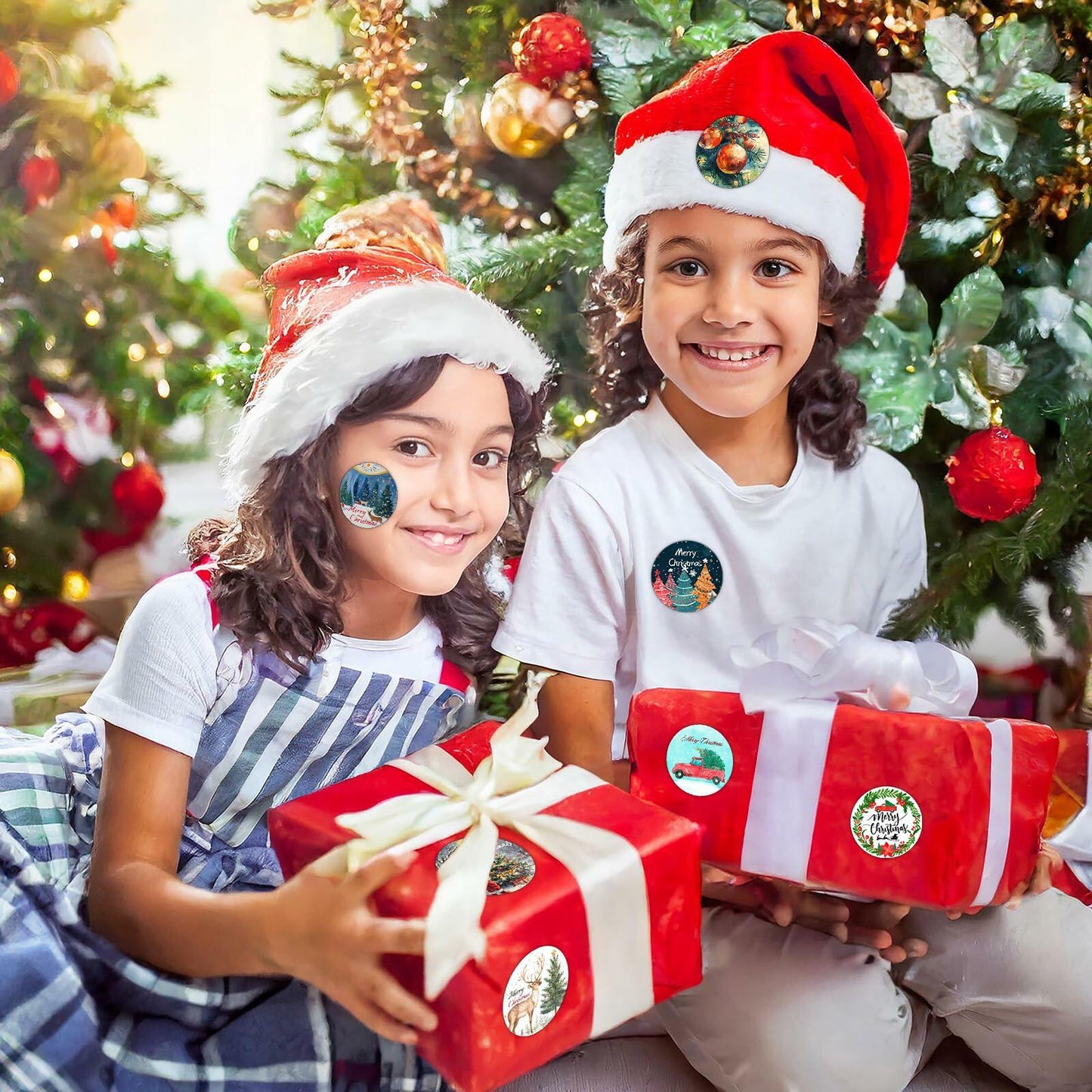 wuhuzsm 1000Pcs Christmas Stickers 2 Rolls Rustic Tree Wreath Elk Green