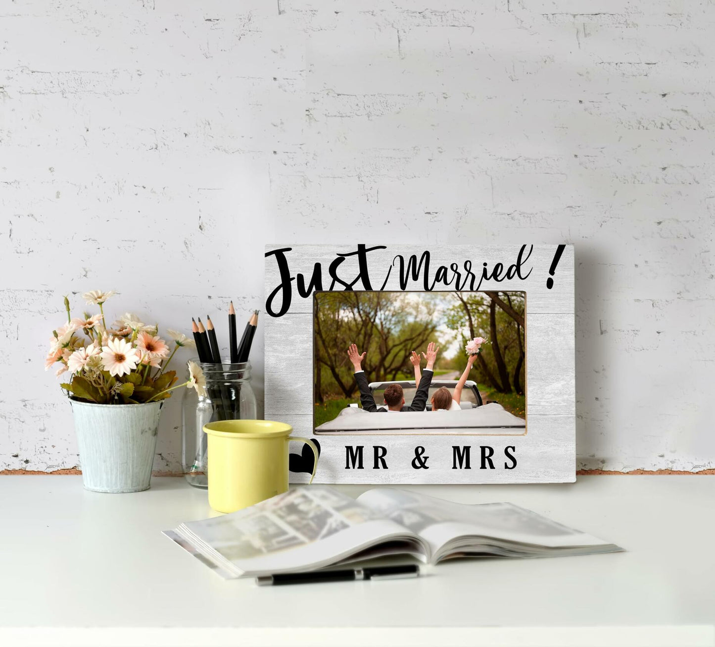 XDFVL Just Married Wedding Photo Frame Black 8x10 Horizontal