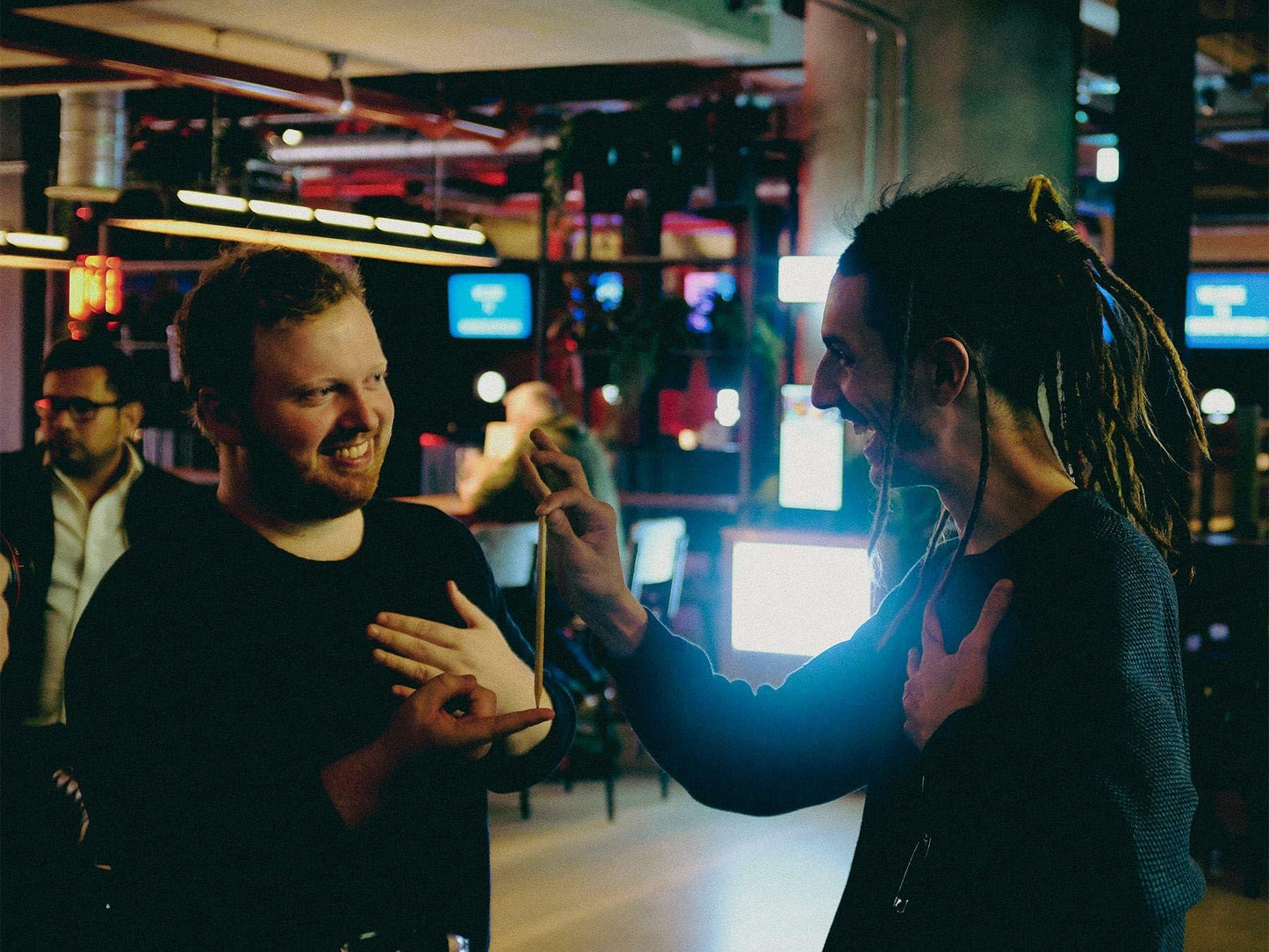 Ellusionist Heartbeat Steady Pulse Magic Trick Invisible Connection Beginner