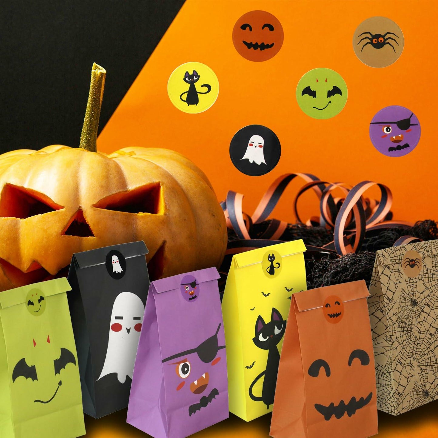 Whiosyrt Halloween Treat Bags 24 Pcs Paper Ghost Cat Pumpkin Spider Design