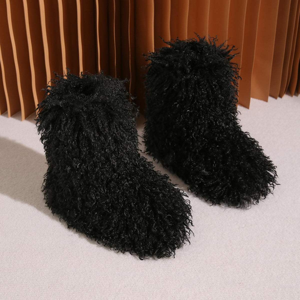 YXCFEWD Faux Mongolian Fur Boots for Women Winter Fluffy Fur Furry Boots for Girls Flat Heel Snow Boot(Short Mongolian Black, 9)