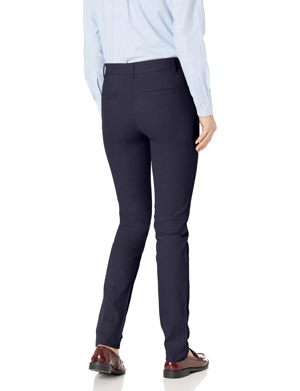 IZOD Junior's Uniform Stretch Twill Skinny Pant, Navy, 1