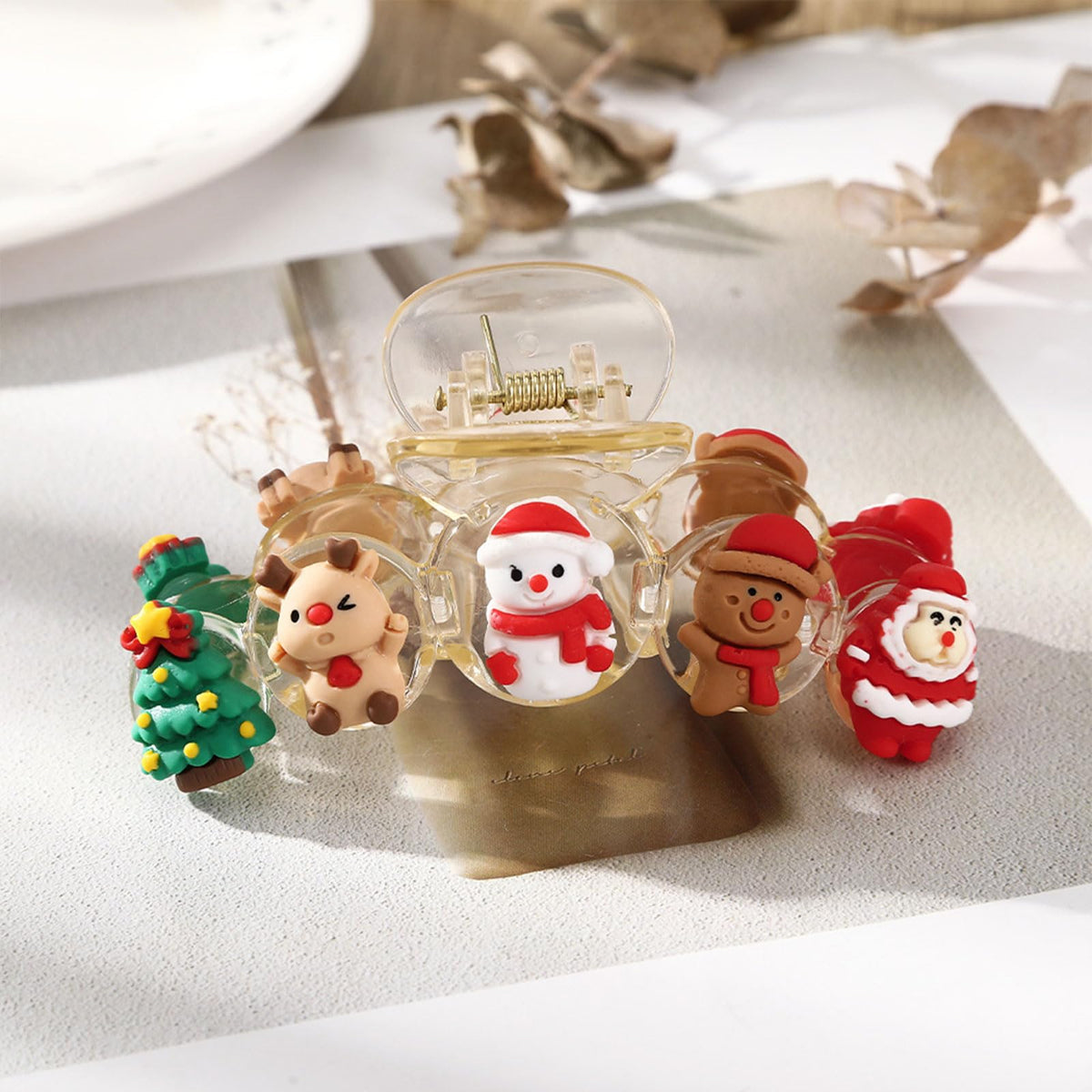 HIFANMM Christmas Hair Clip Xmas Cartoon White Hair Claw Clips for Women Girls, Santa Claus Snowman Xmas Tree Large Acrylic Hair Accessories New Year Non Slip Hairpins for Thick Thin Hair Decor