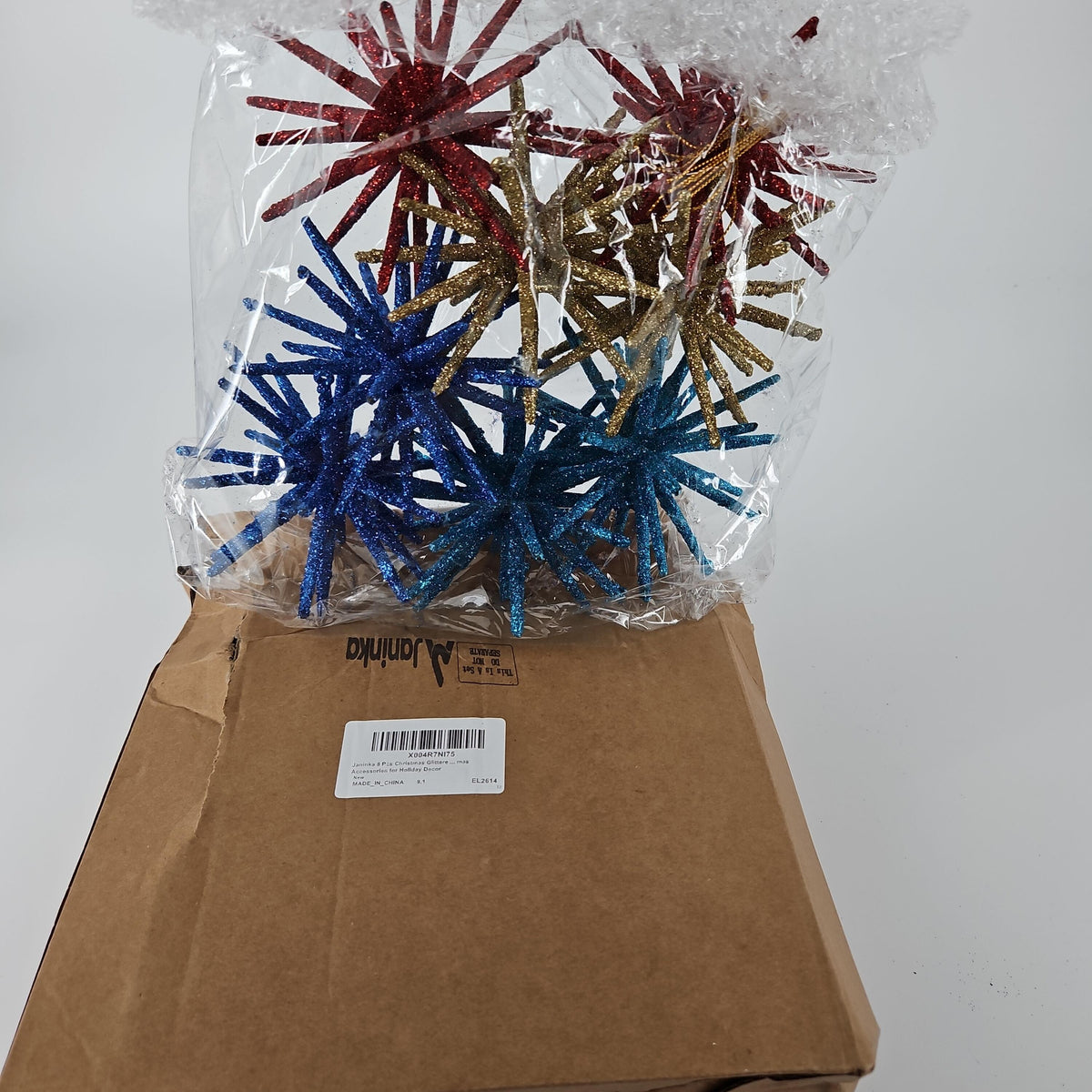 [Like New] Janinka 8-Piece Christmas Glitter Holiday Decor Set