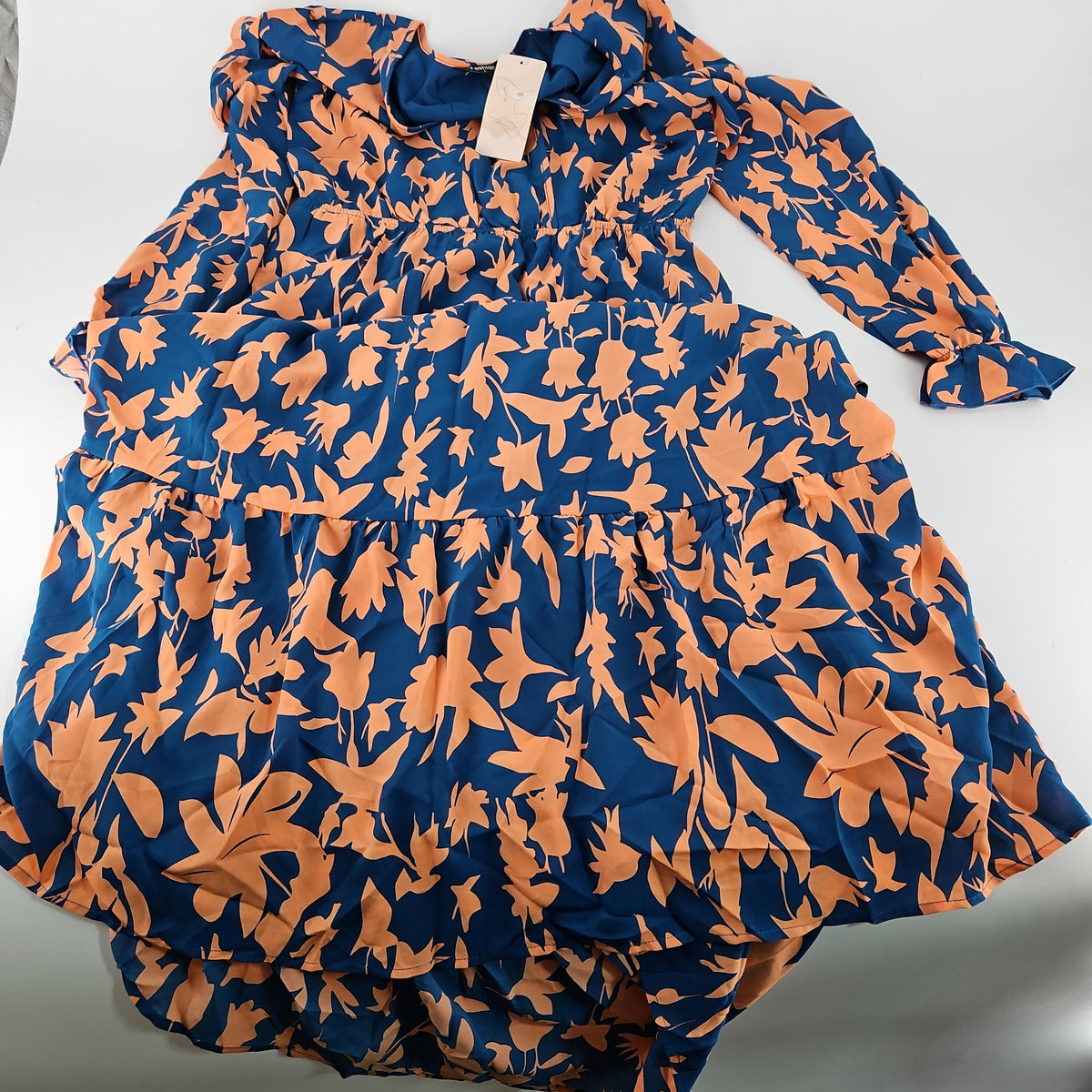 [Like New] Fashion Floral Long-Sleeve Dress, Size L