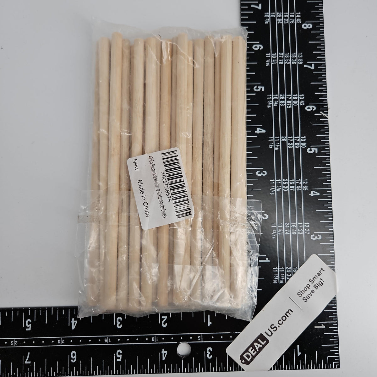 [Like New] 40-Piece Round Wooden Craft Dowels