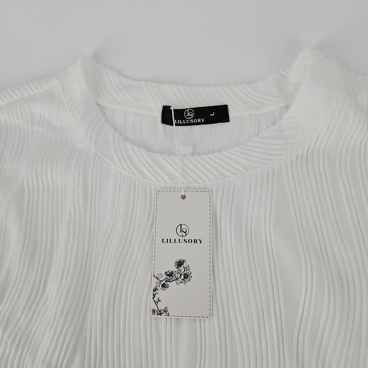 LILLUSORY Women's Pleated Short-Sleeve Blouse, White, Size L