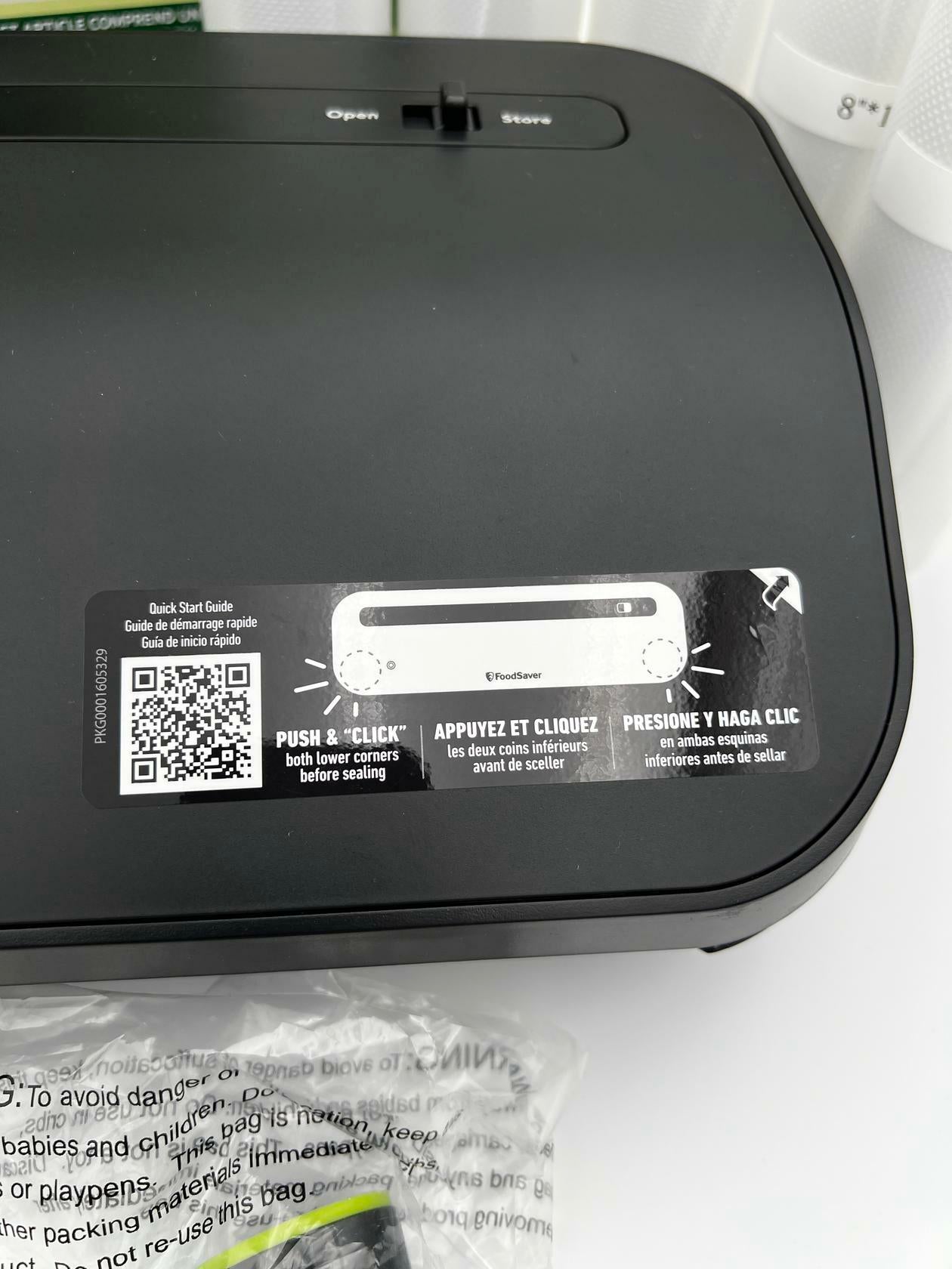 [Like_new] FoodSaver Preserve Vacuum Sealing System Starter Kit with Bags and Rolls VS2280
