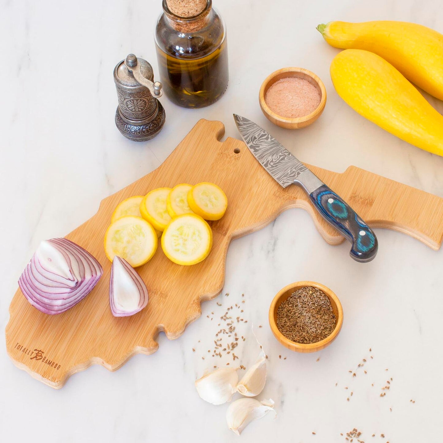[Like_new] Totally Bamboo Destination Florida State Shaped Serving and Cutting Board