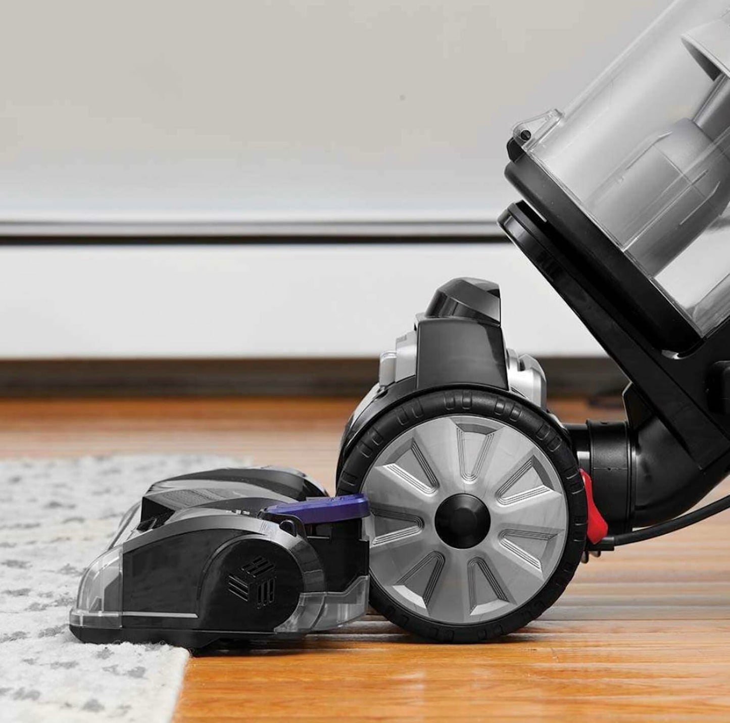 [Very_good] Eureka Dash Sprint Anti-Tangle Upright Vacuum Cleaner NEU612